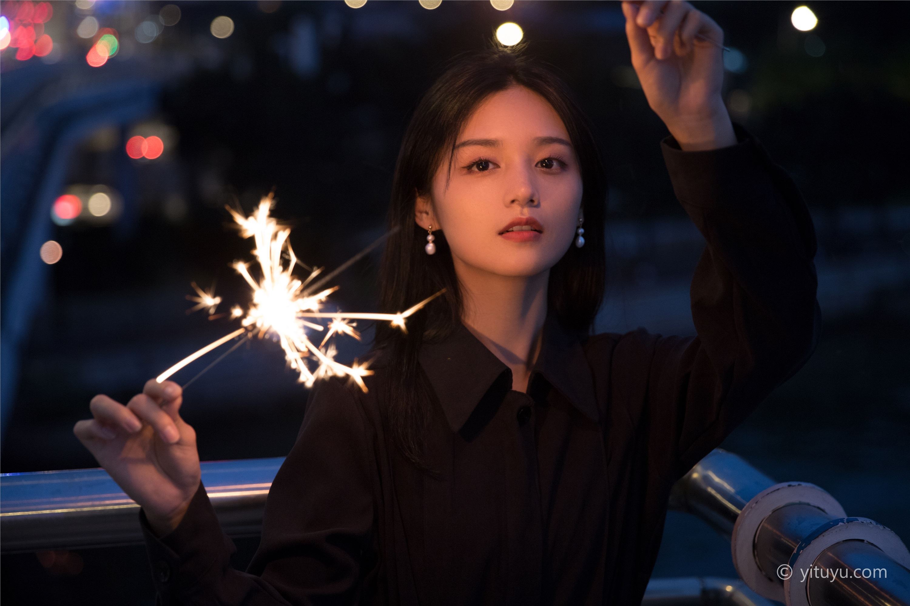 YITUYU艺图语  2021.06.16 晚风 雨文